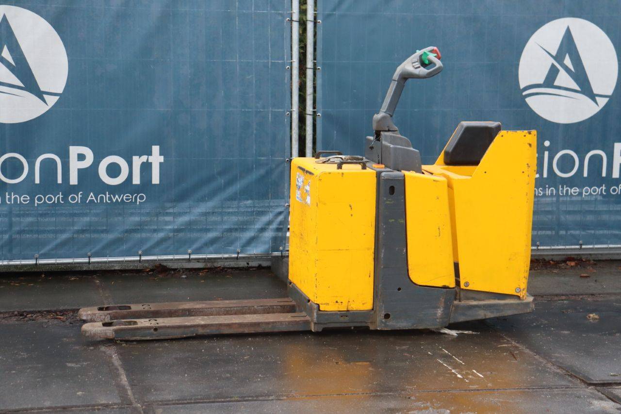Electric Pallet Truck