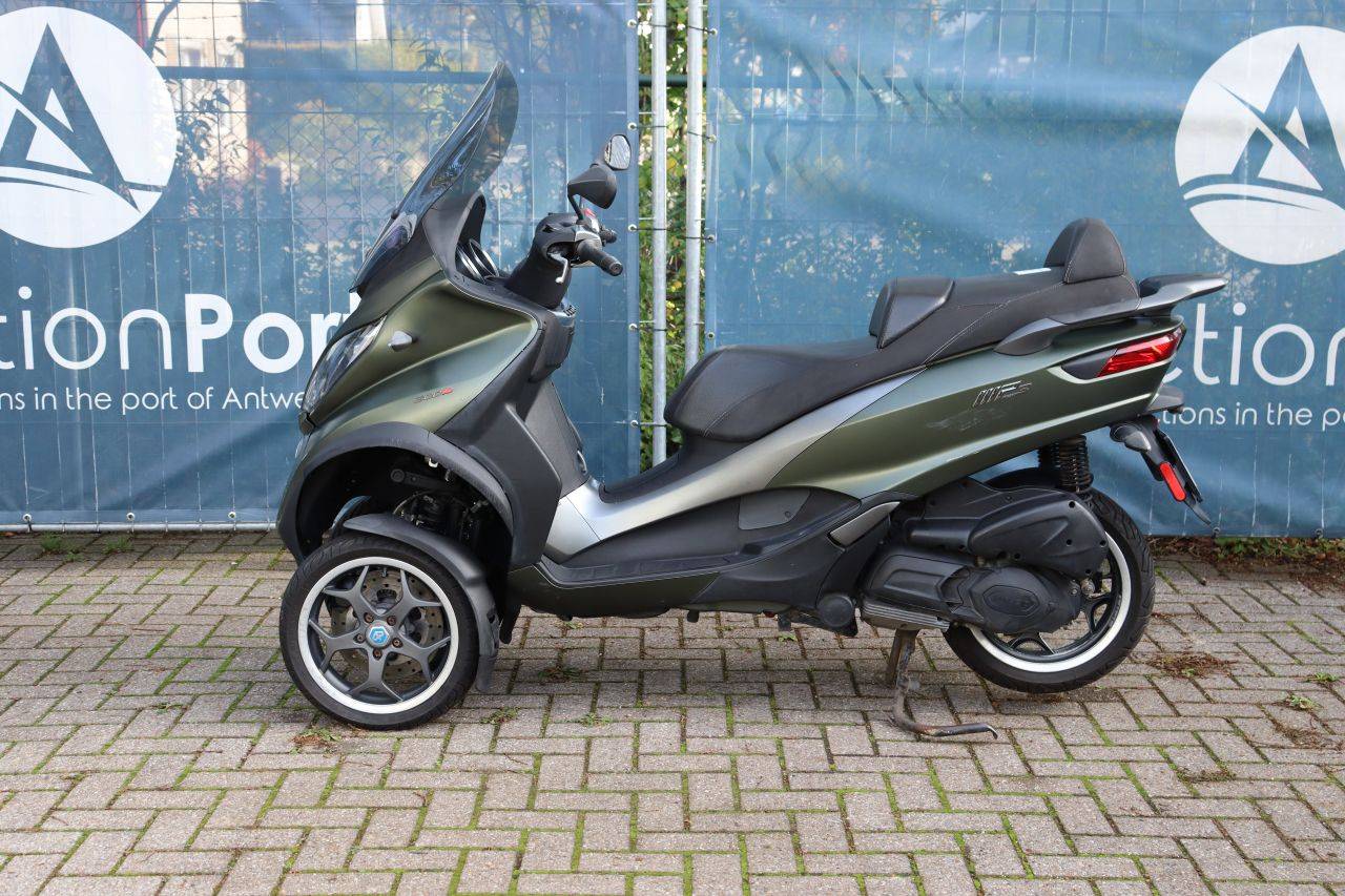 Scooter de gasolina Piaggio MP3 300 HPE