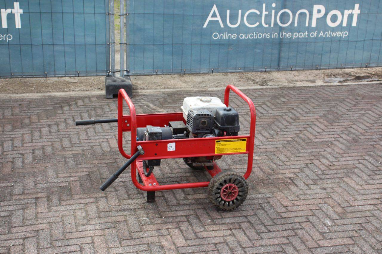 Honda EM Z5K-030 Petrol Generator 2011 4kVA