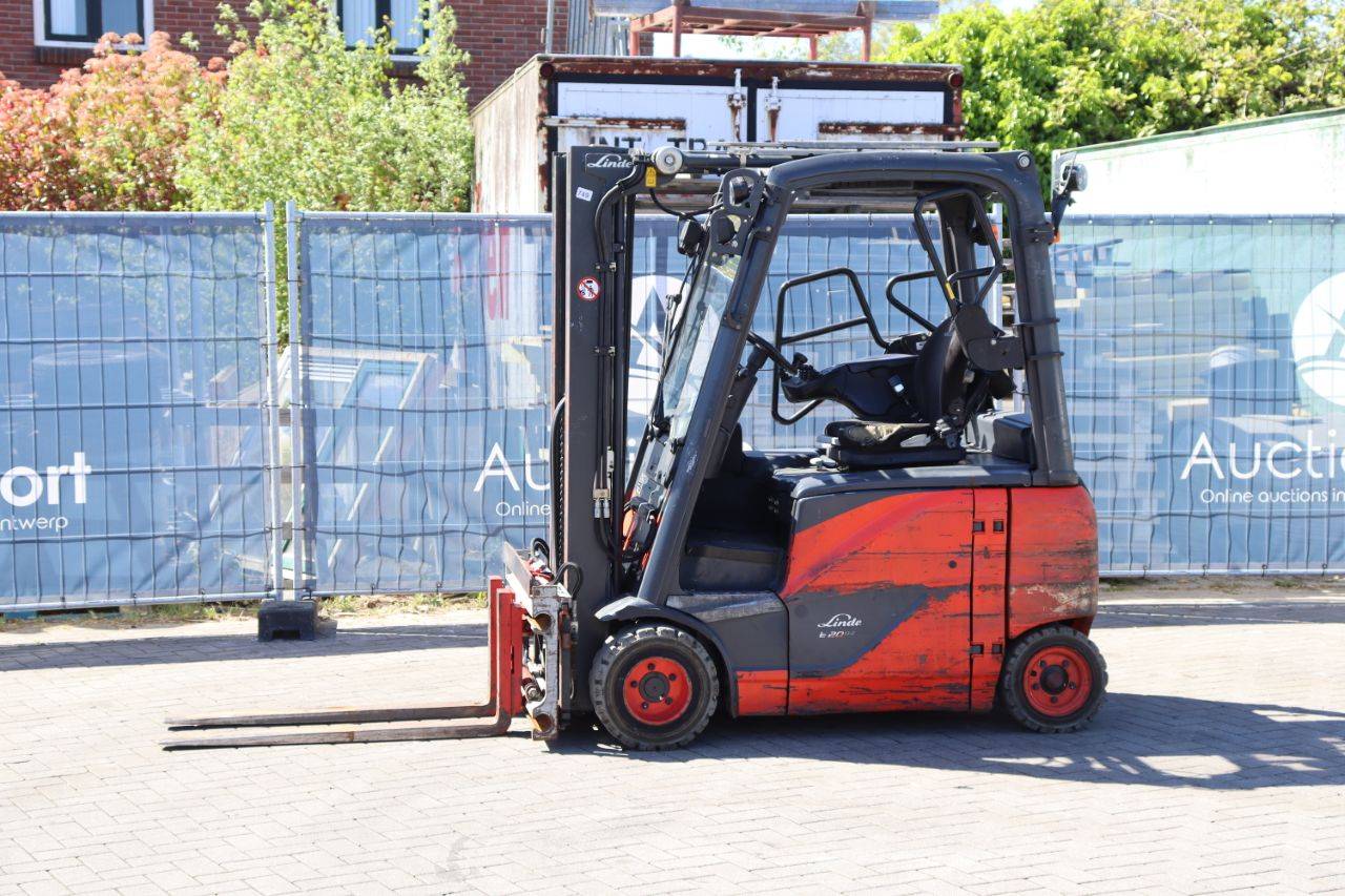 Linde E20PH-02 Electric Forklift 2000kg 2014