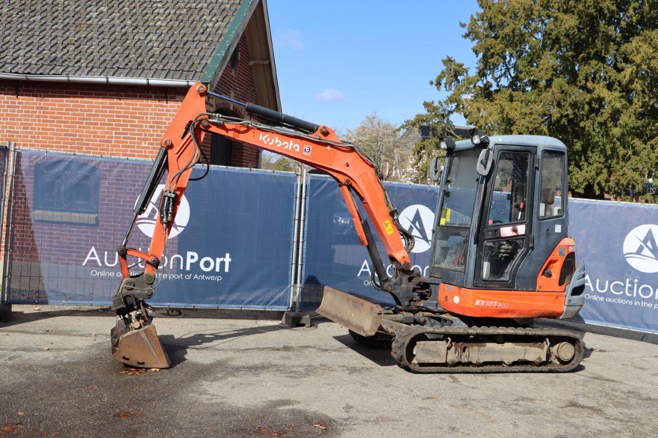 Crawler excavator Kubota KX101-3α3 Diesel 23kW 2013