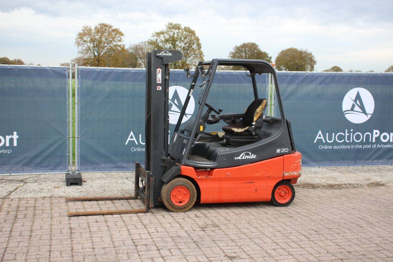 Forklift Linde E20/02 Electric 2000kg 2006