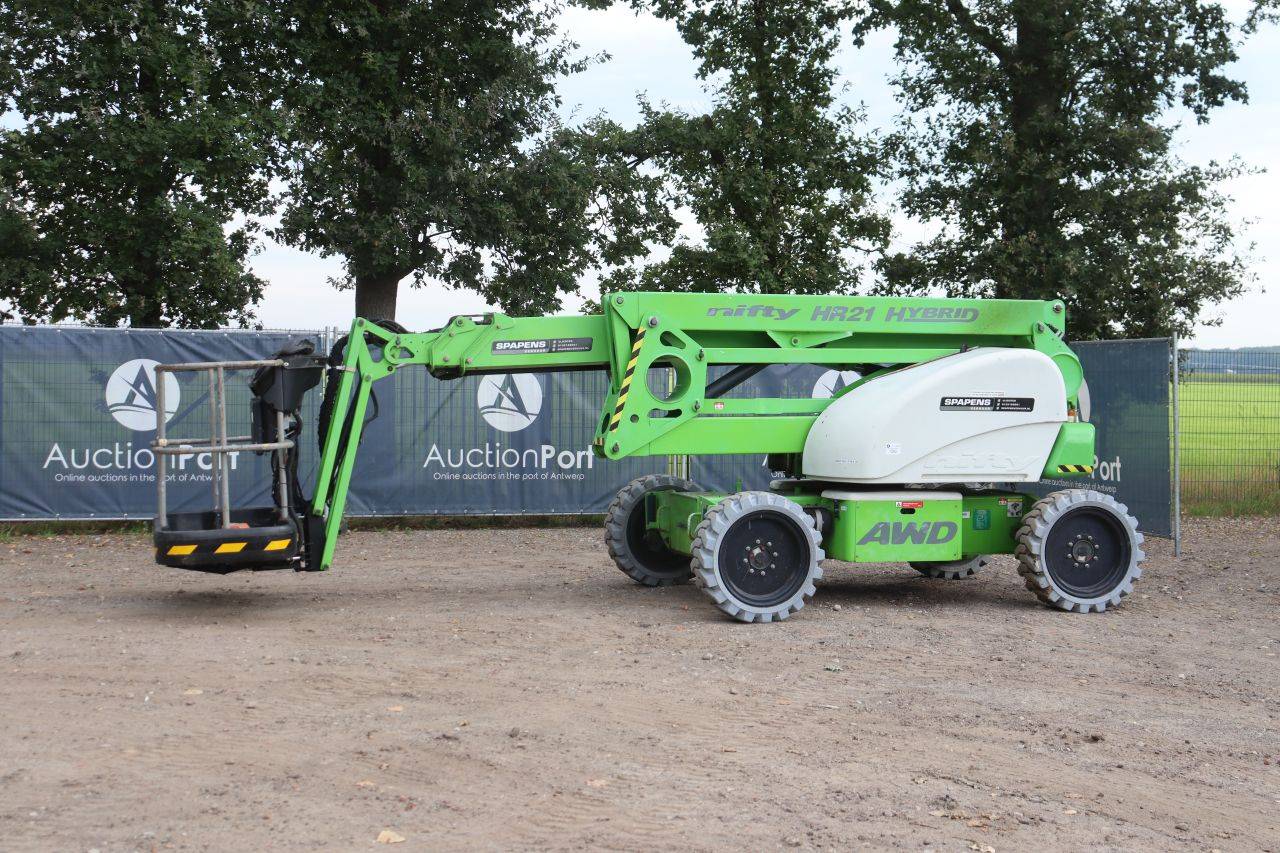 Niftylift HR21 Articulated Boom Lift Hybrid Diesel + Electric 225kg 20m 2014