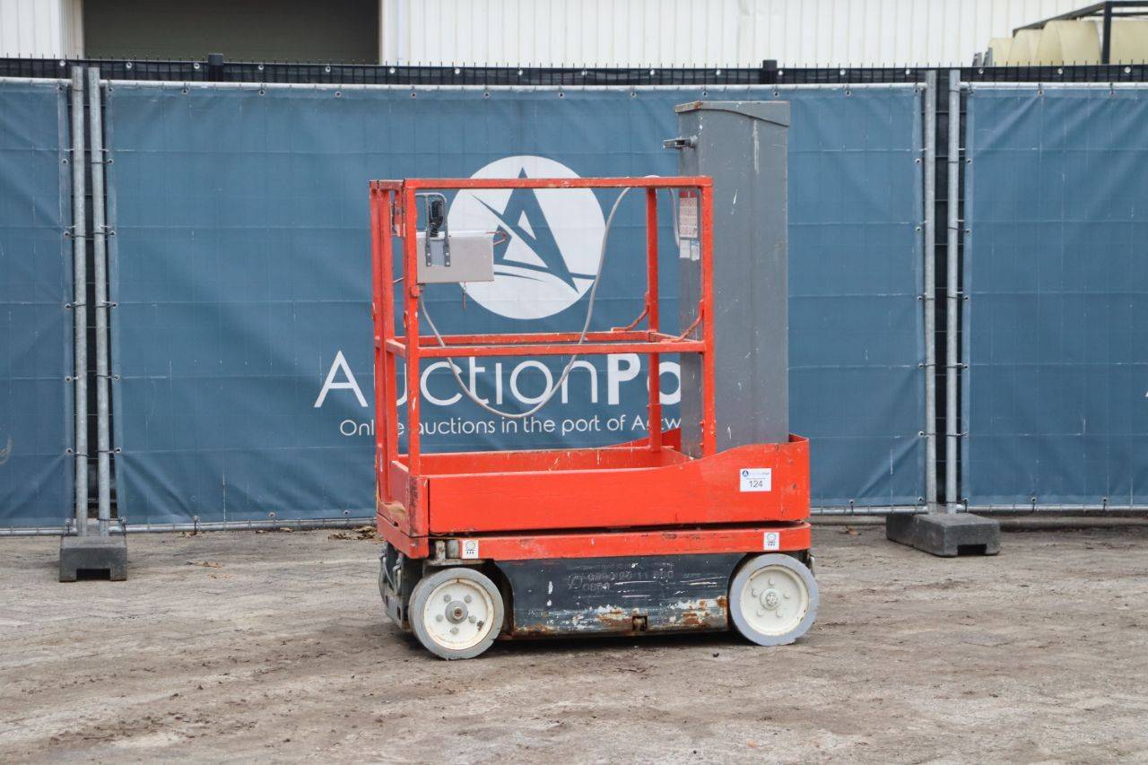 Skyjack SJ 16 Electric Mast Lift 6.75m 2013