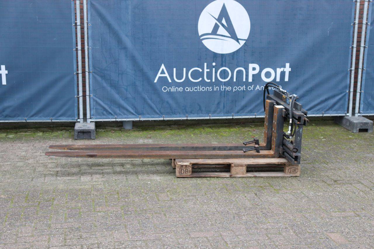 Fork carriage KAUP 2.5T466BZA 2500kg 2015
