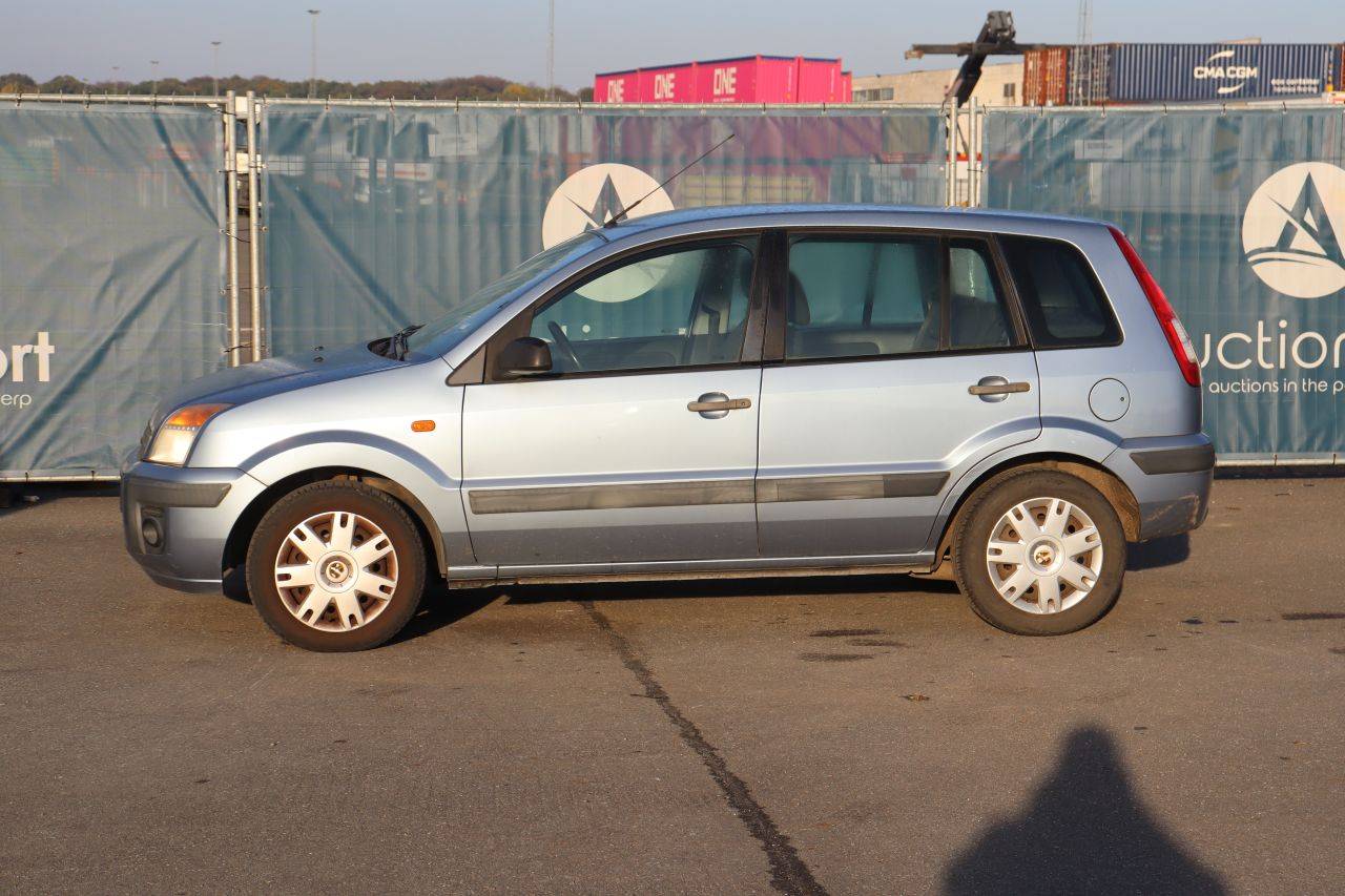 Passenger car Ford Fusion Diesel 100hp 2006 (Margin)