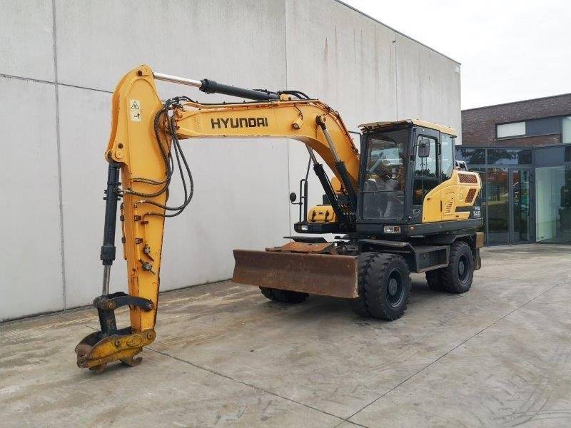Wheel excavator Volvo HW140 Diesel 111kW 2017