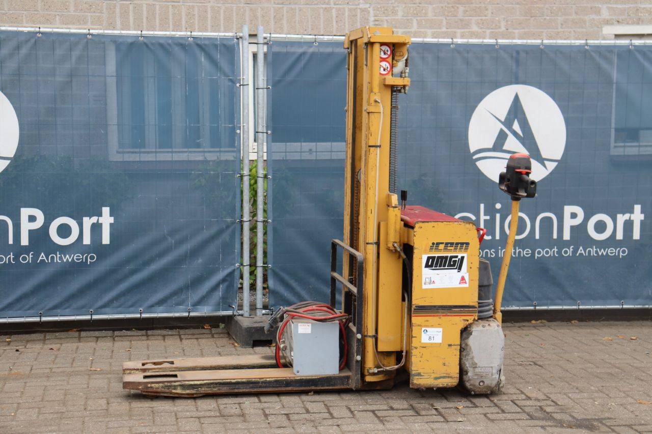 Stacker ICEM IE16-400DS Electric 1600kg 4.0m 1996