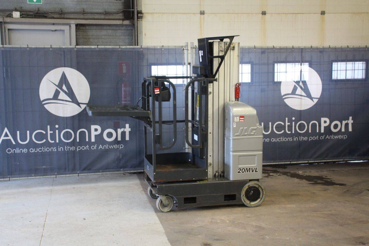 JLG 20MVL 7.98m Electric Mast Lift 2020