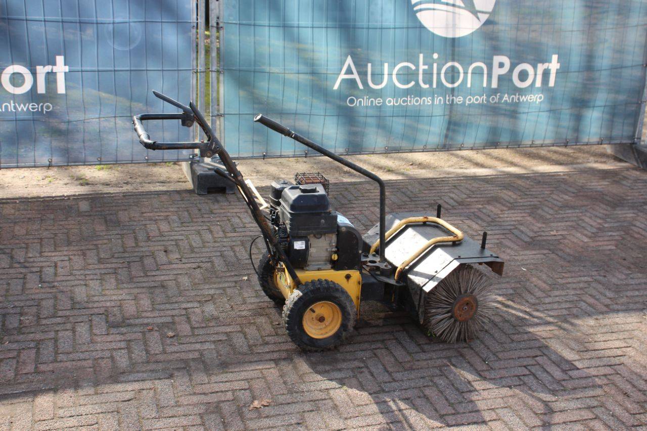 Texas 710B Gasoline Sweeper 4.5kW 2020
