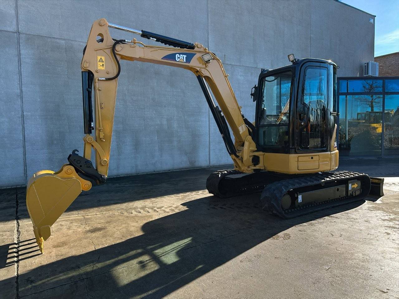 Crawler excavator Caterpillar 304C CR Diesel 23.4kW 2010