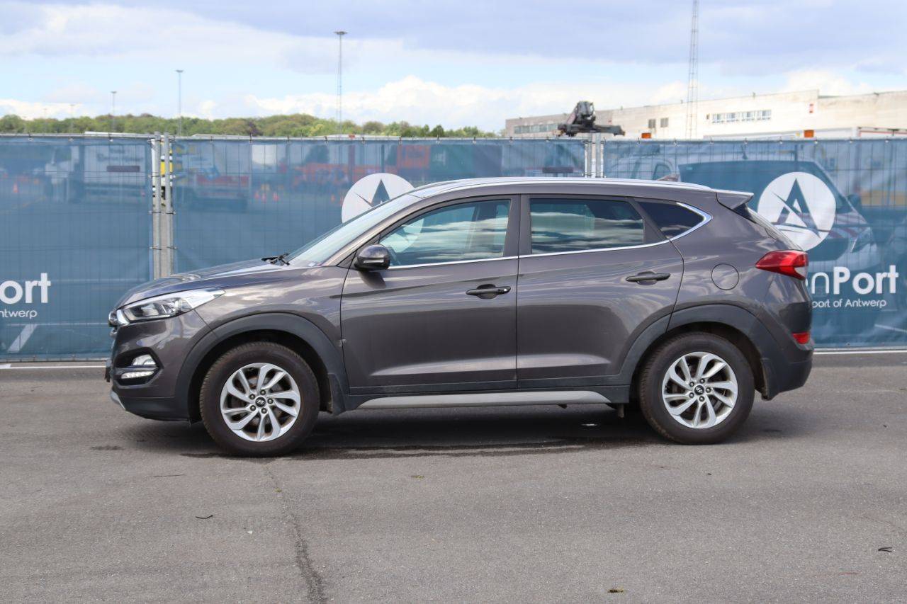 SUV Hyundai Tucson Petrol 132hp 2018 (Margin)