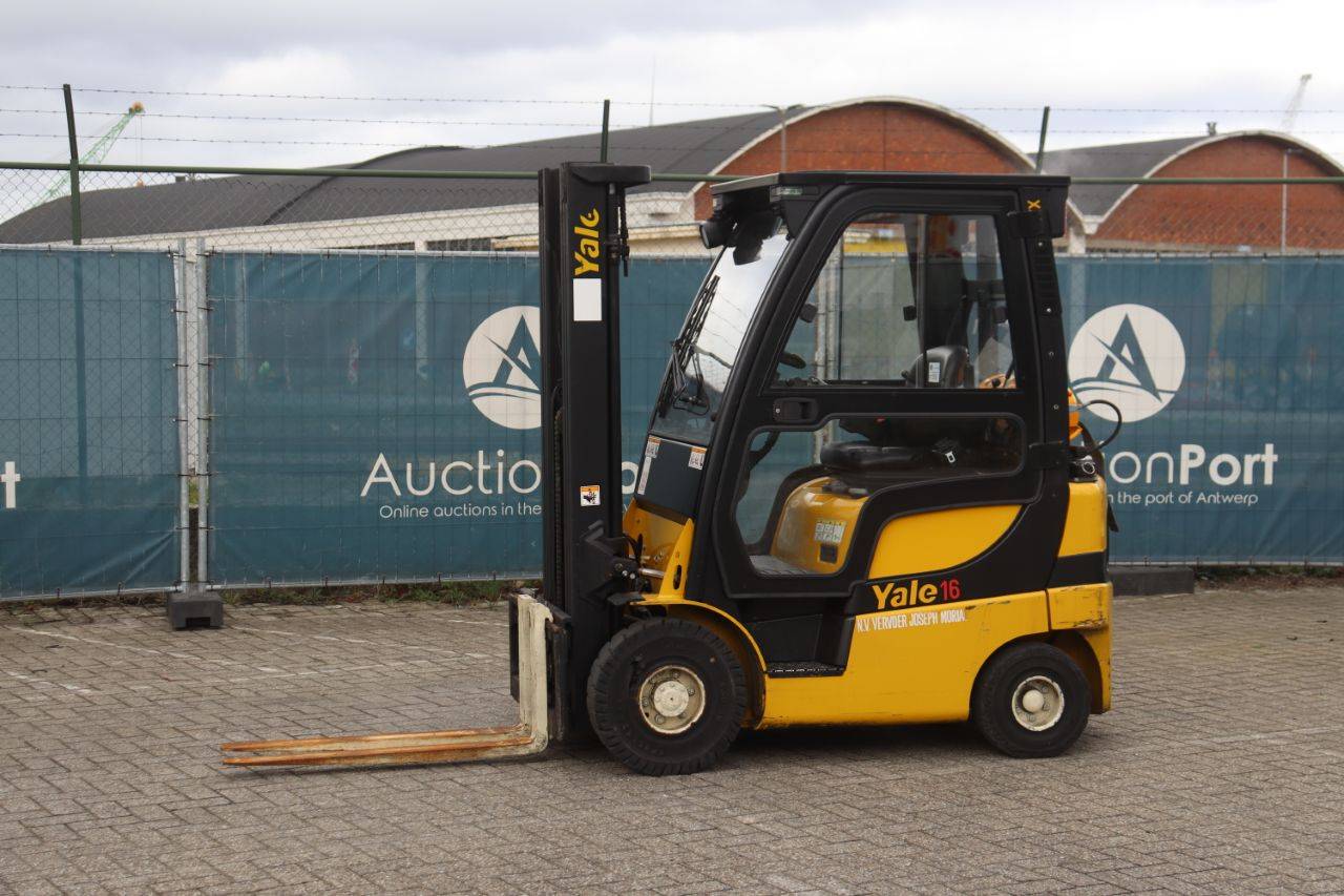 Forklift Yale GLP20SVX LPG 1760kg 4.9m 2011