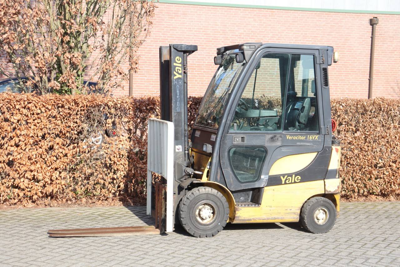 Forklift Yale GLP16VX LPG 1600kg 3.21m 2014