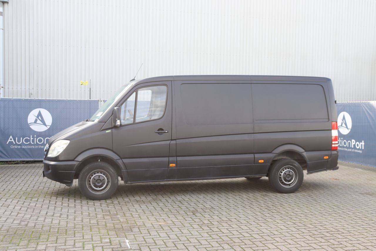 Mercedes-Benz 906 KA 35 SPRINTER 318CDI Diesel Van