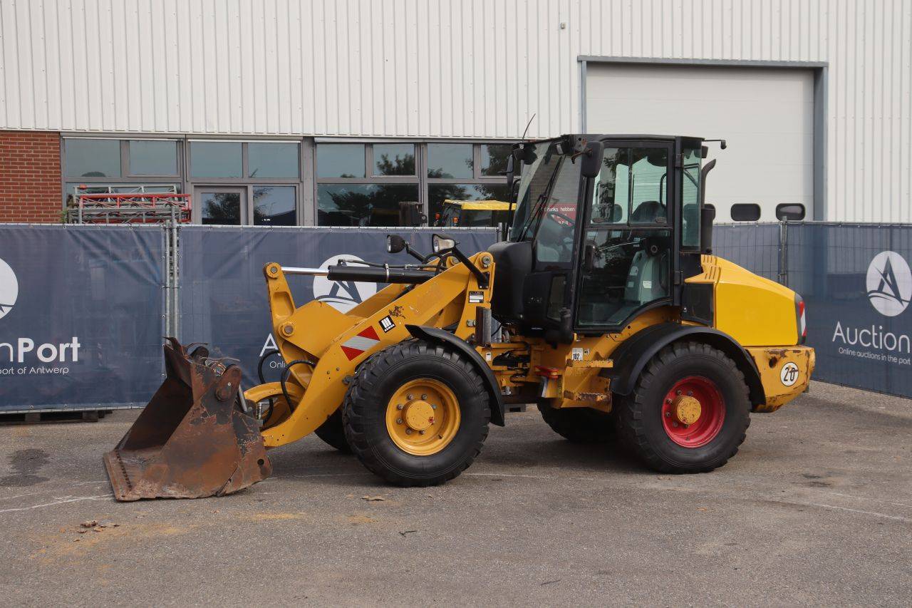 Wiellader Caterpillar 908H Diesel 2009