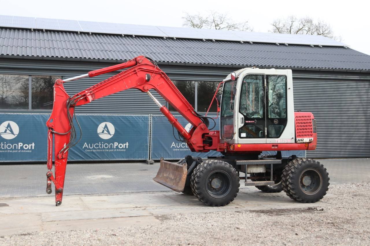 Wheel excavator Takeuchi TB175W Diesel 2005