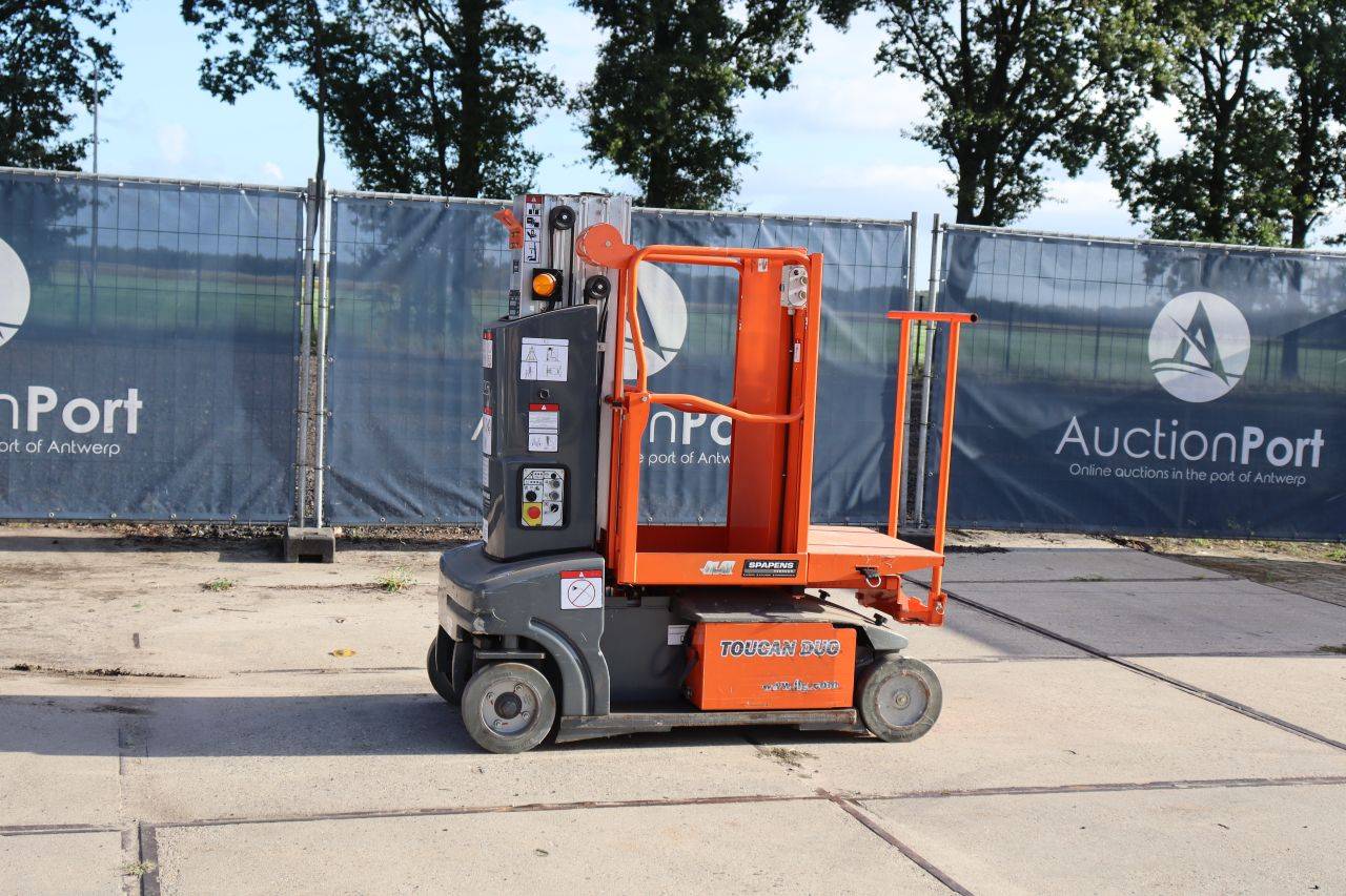 JLG Toucan Duo Elektrischer Mastlift 130 kg 6,0 m 2017