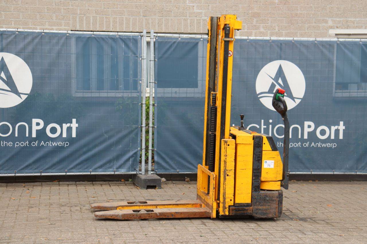 Stacker Jungheinrich E C12 Electric 1200kg 3.2m