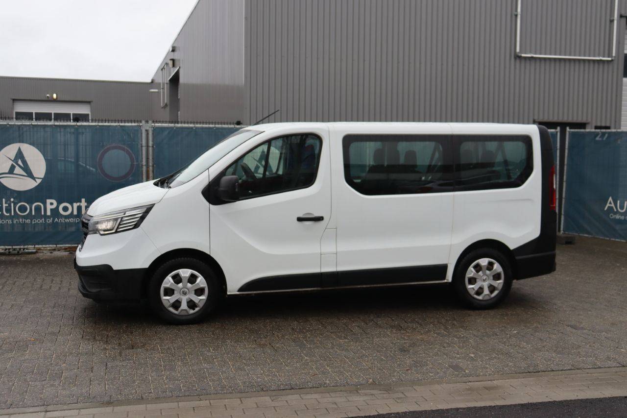 Renault Trafic Diesel 110hp 2021 Van