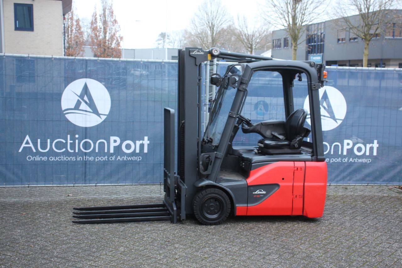 Forklift Linde E16C-02 Electric 1600kg 7m 2017