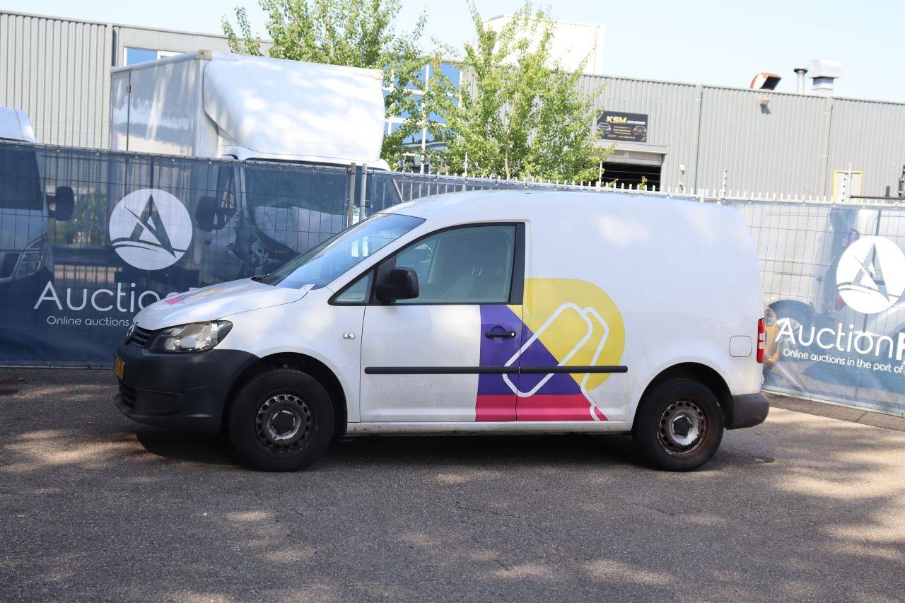 Volkswagen CADDY Diesel Van 2012