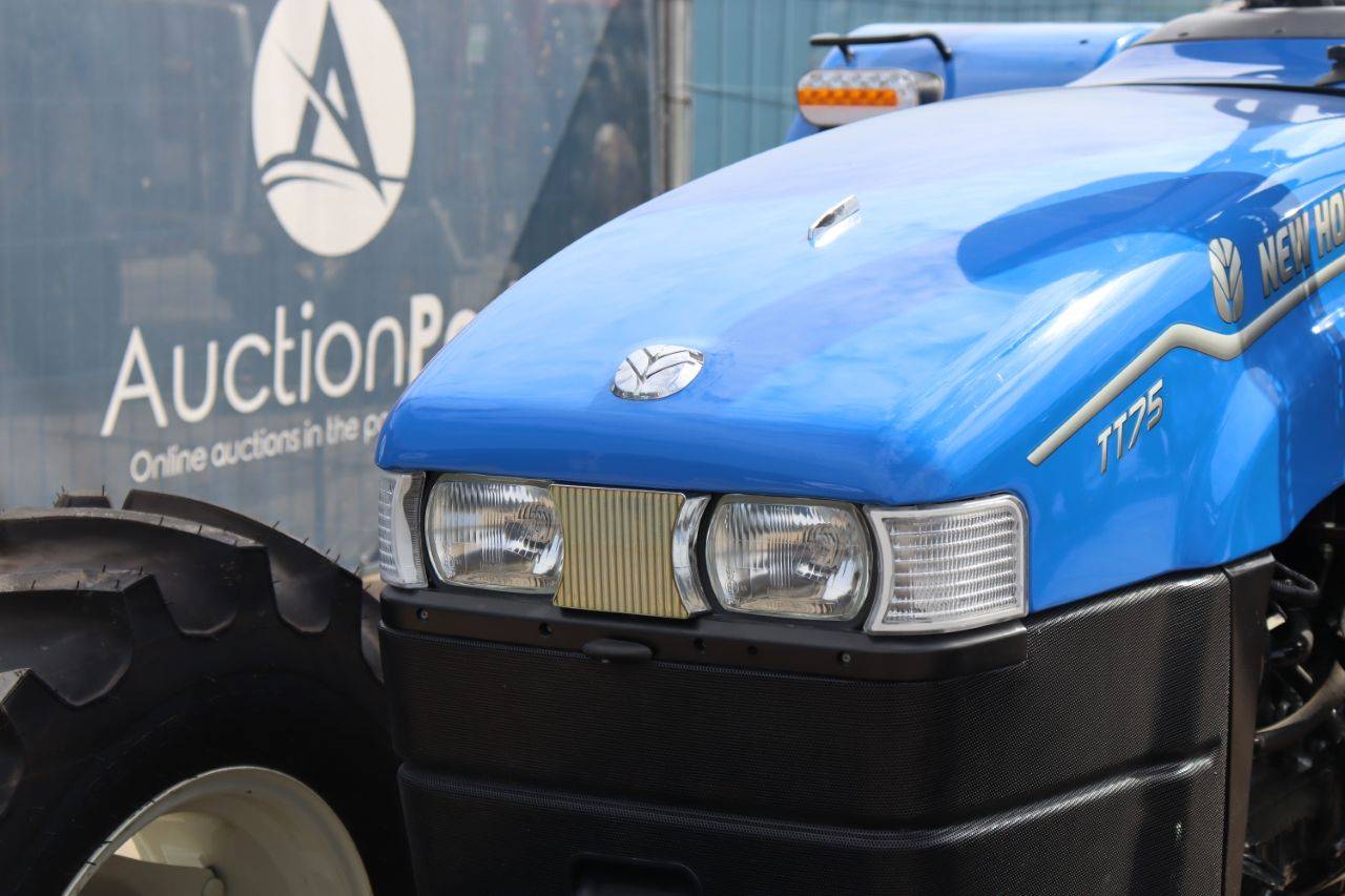 Tracteur New Holland TT75 Diesel 75 ch, neuf enchère | Auction...