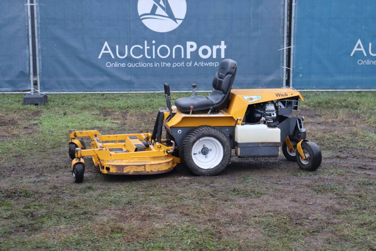 Walker MBVEU Ride-on Mower Petrol 13.9 hp