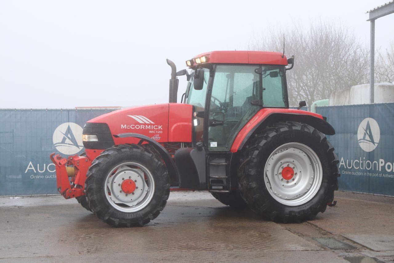 Tractor Mc Cormick MC120P6 Diesel 135hp 2005 Good Condition (Margin)