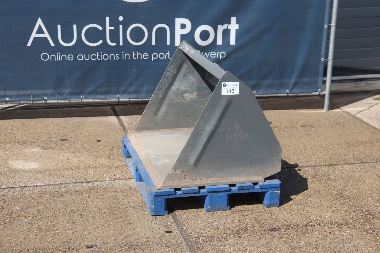 Giant soil bucket
