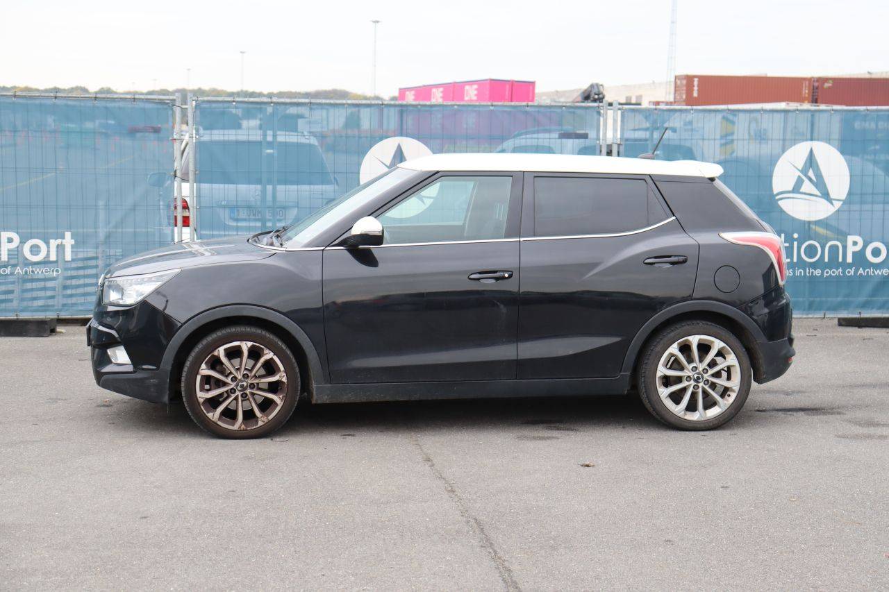 Passenger car SsangYong Tivoli Petrol 128hp 2018 (Margin)