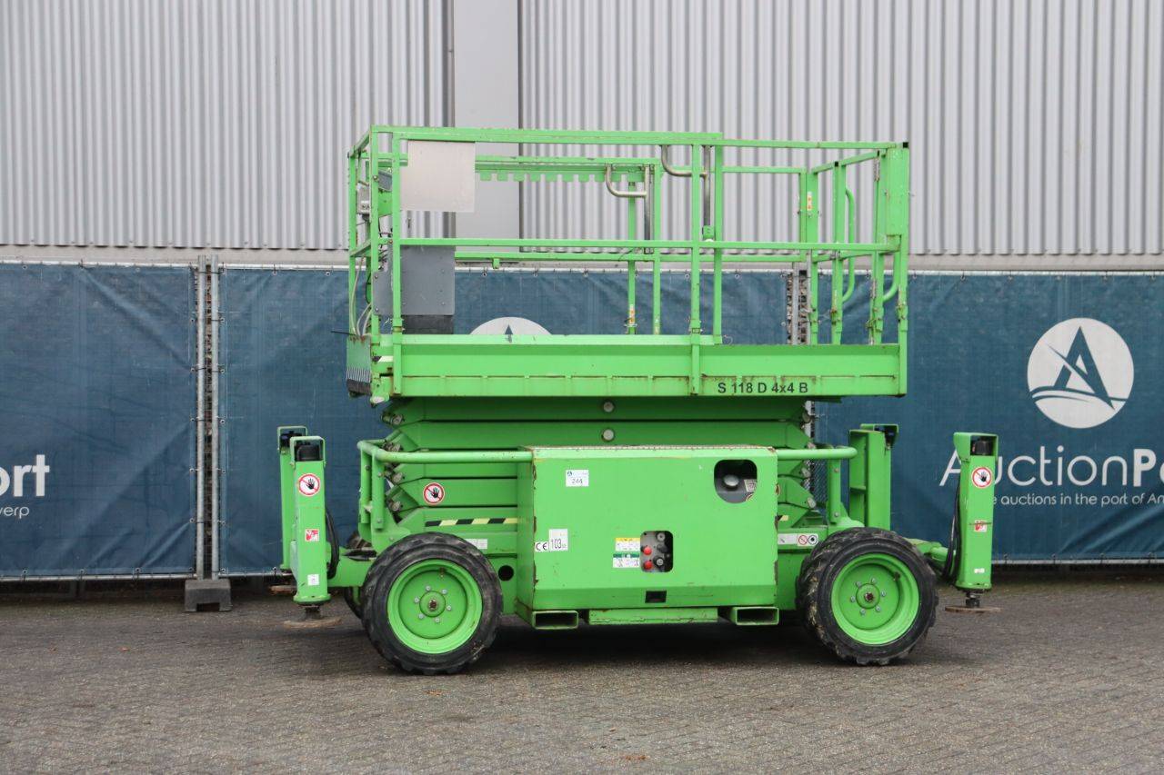 Scissor Lift Skyjack S118D Diesel